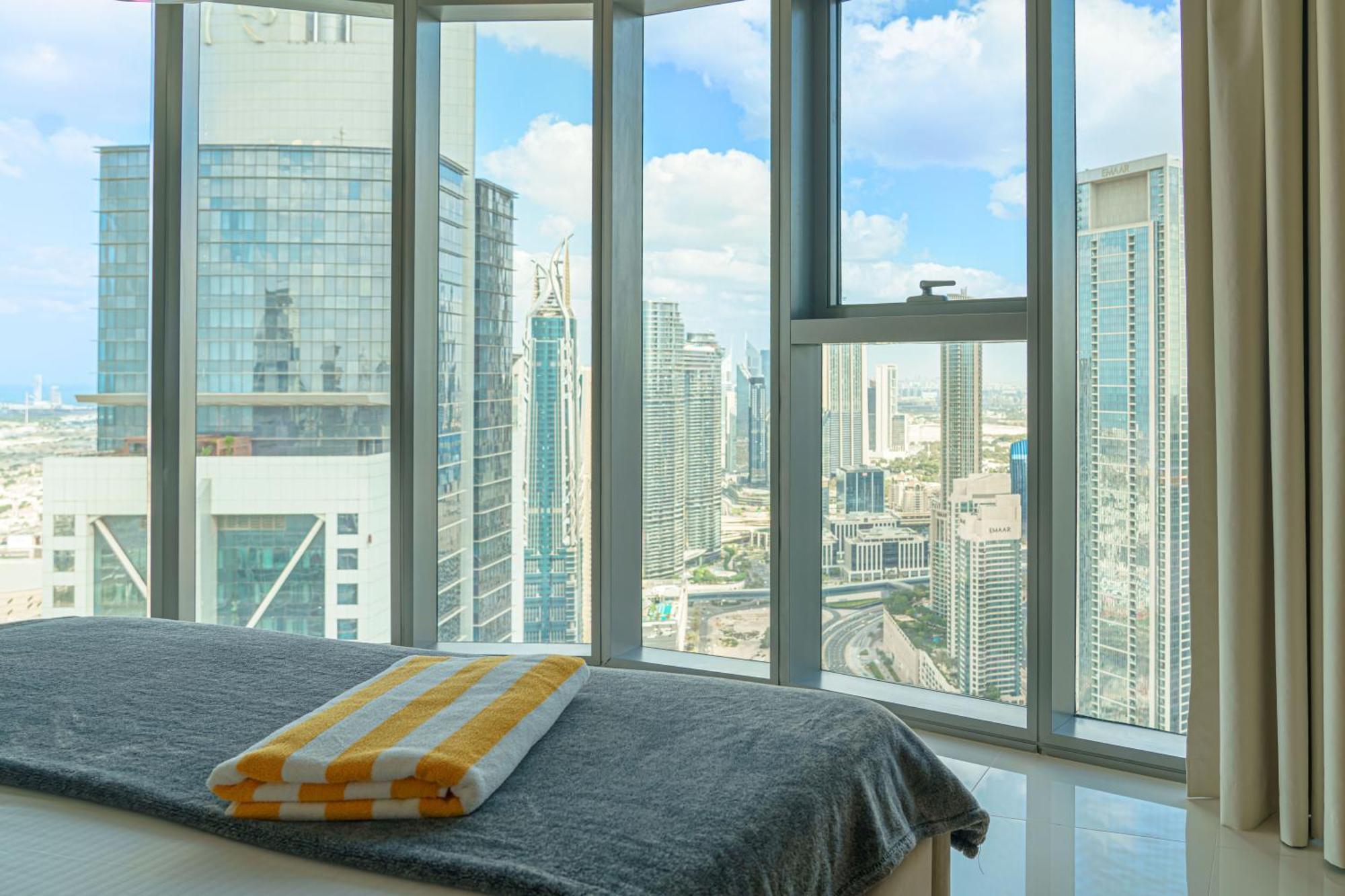 Paramount Tower Hotel And Residences With Infinity Sky Pool Dubái Exterior foto