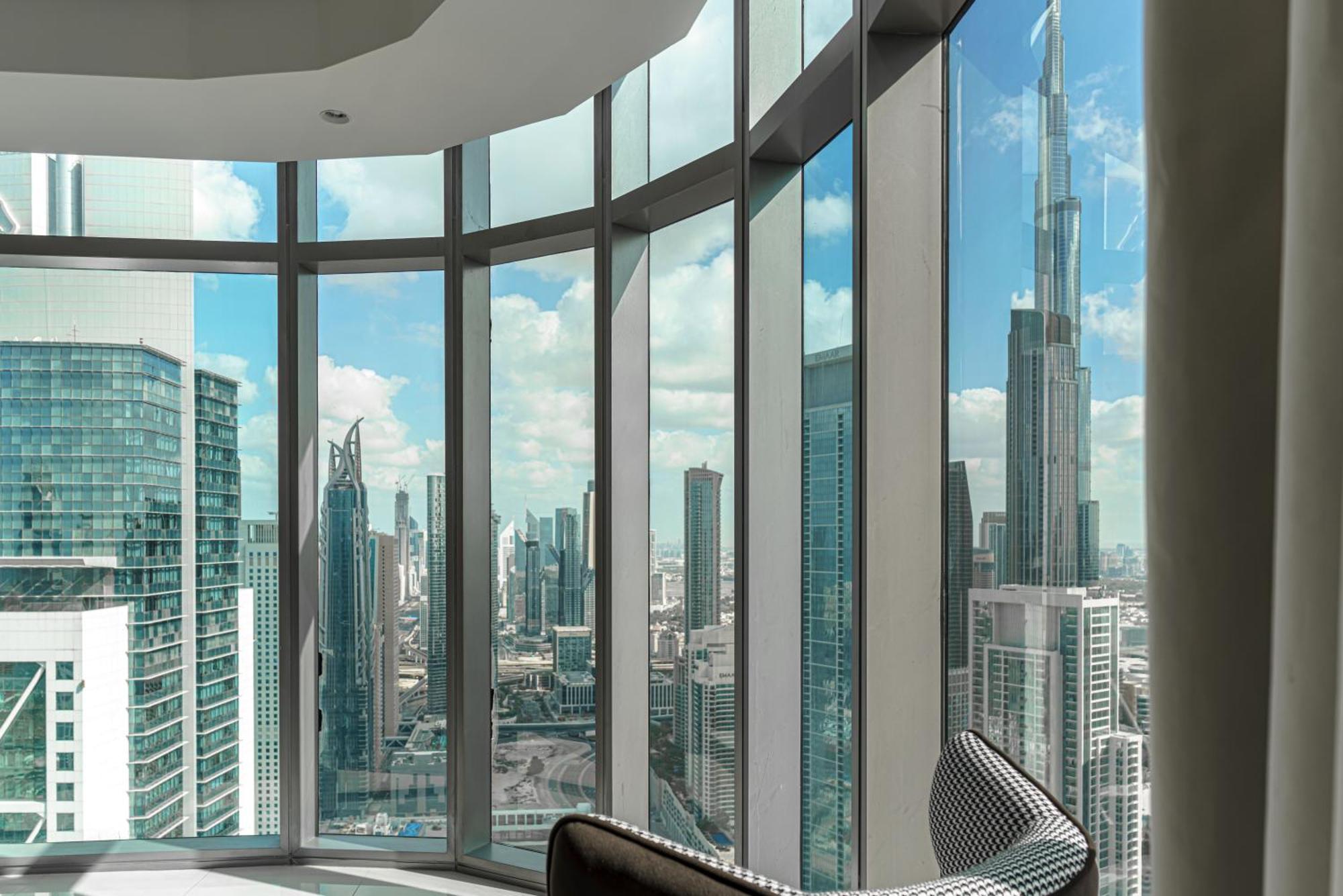 Paramount Tower Hotel And Residences With Infinity Sky Pool Dubái Exterior foto